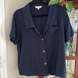 soft & comfy linen top